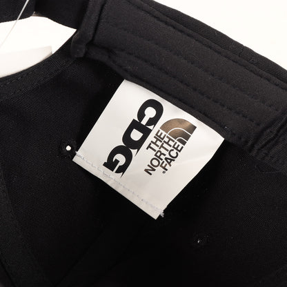 23AW × THE NORTH FACE ロゴ 刺繍 キャップ (CDG Norm Hat)