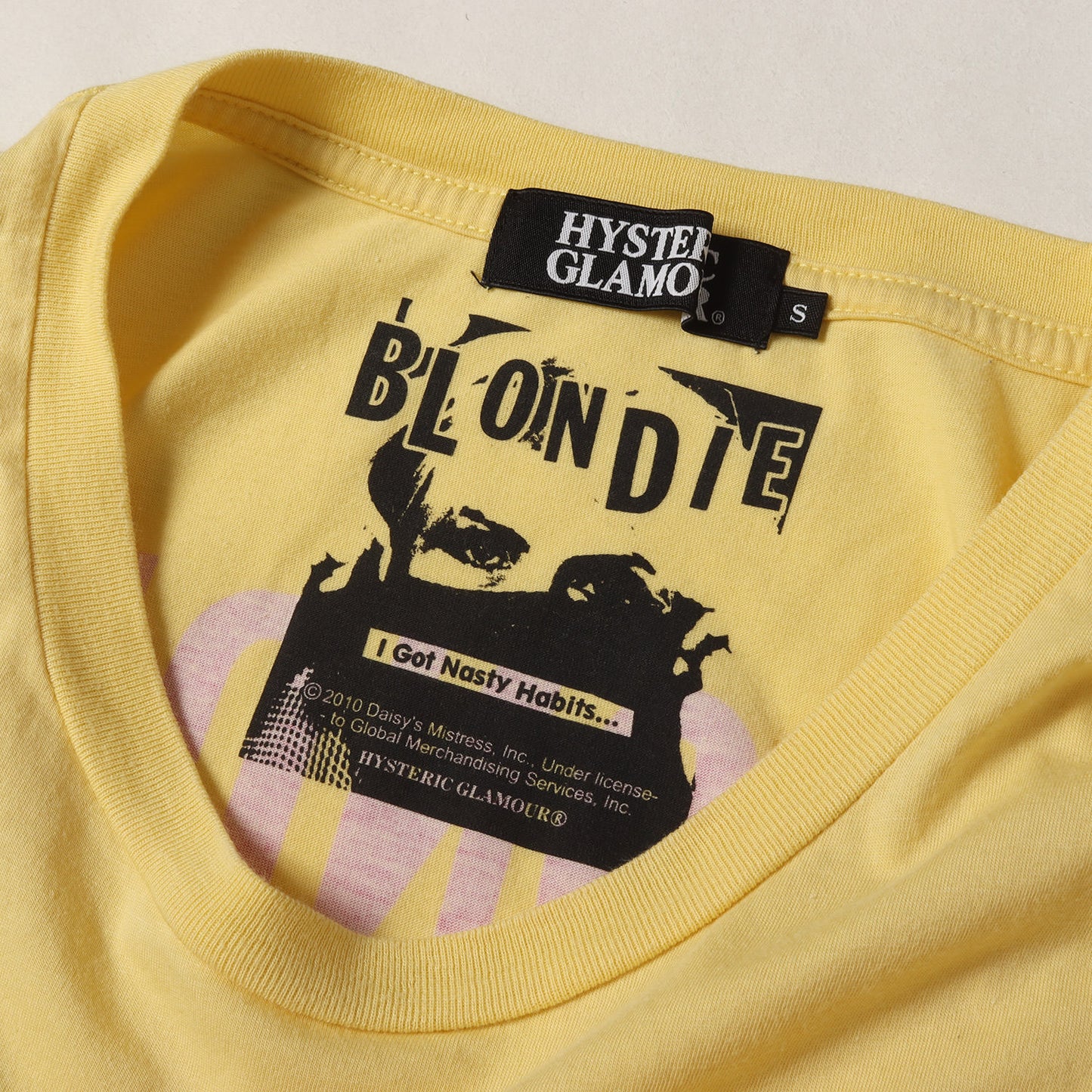 CALL ME BLONDIE Tシャツ
