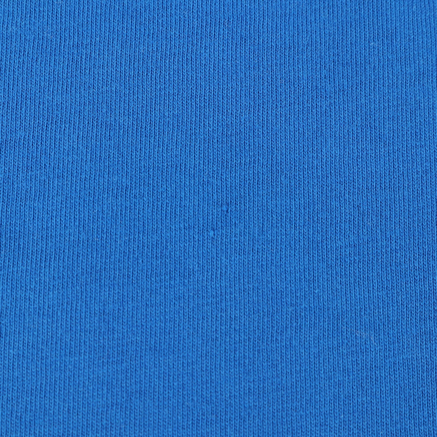 近年モデル チェーン刺繍ロゴ クルーネック Tシャツ