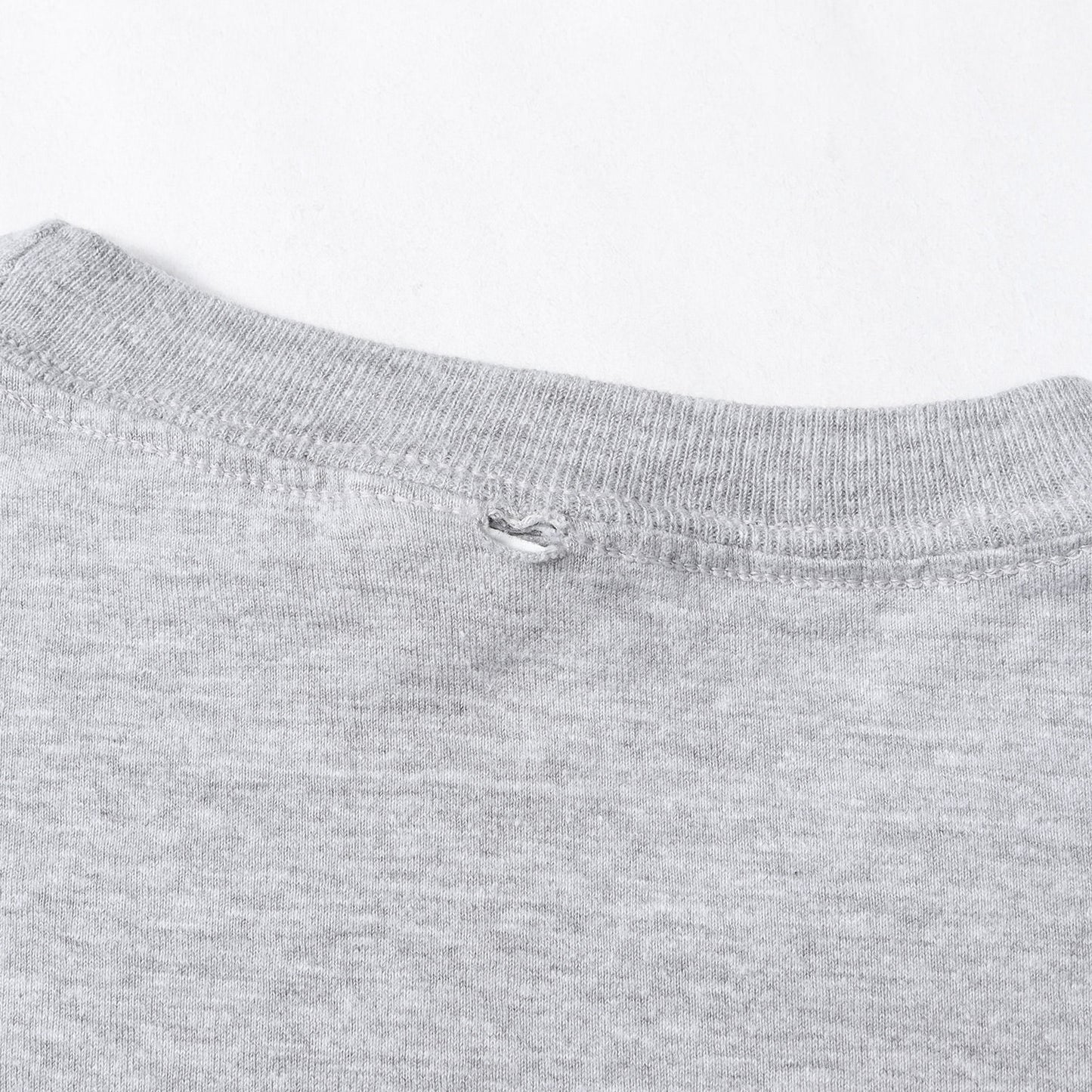 ピンナップガール グラフィック ロゴ ロングスリーブ Tシャツ