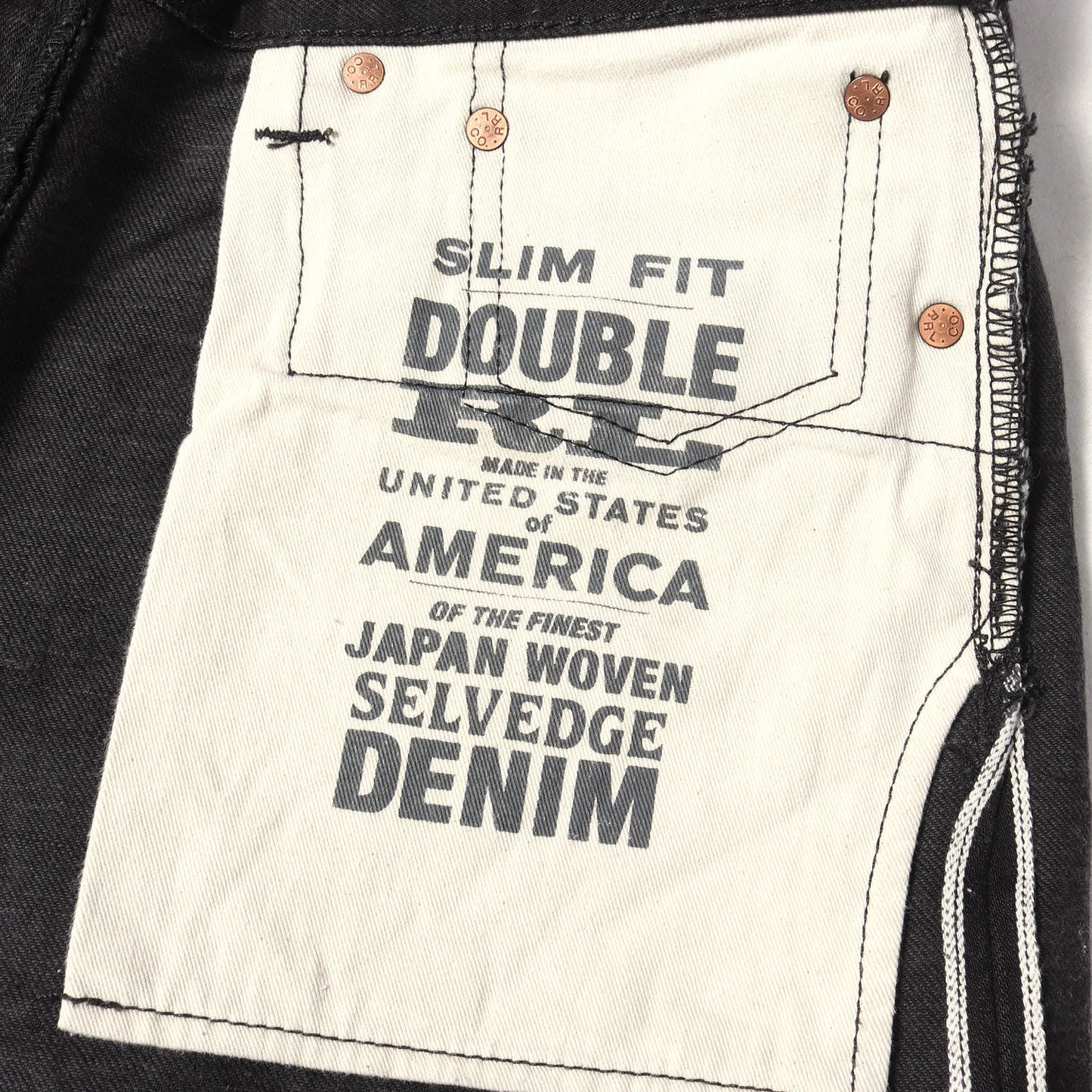 スリムフィット ブラックデニム パンツ (NEW BLACK ON BLACK SLIM FIT JEANS) / MADE IN USA