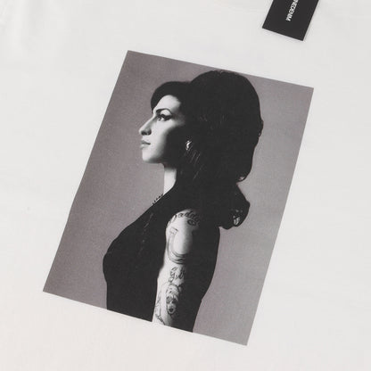 26SS × Amy Winehouse フォトグラフィック Tシャツ (Amy Winehouse Profile Photo S/S Tee)