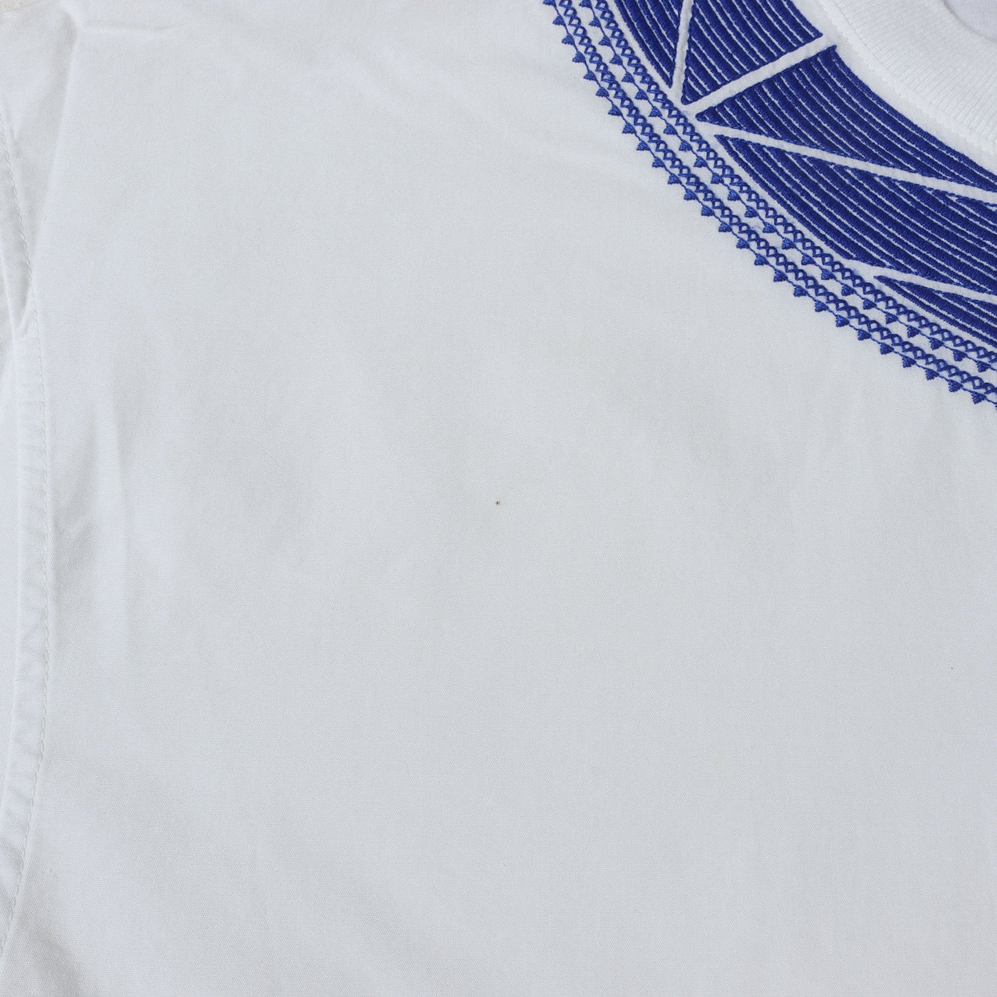 サイドスリットジップ ジオメトリック刺繍 ローン Tシャツ