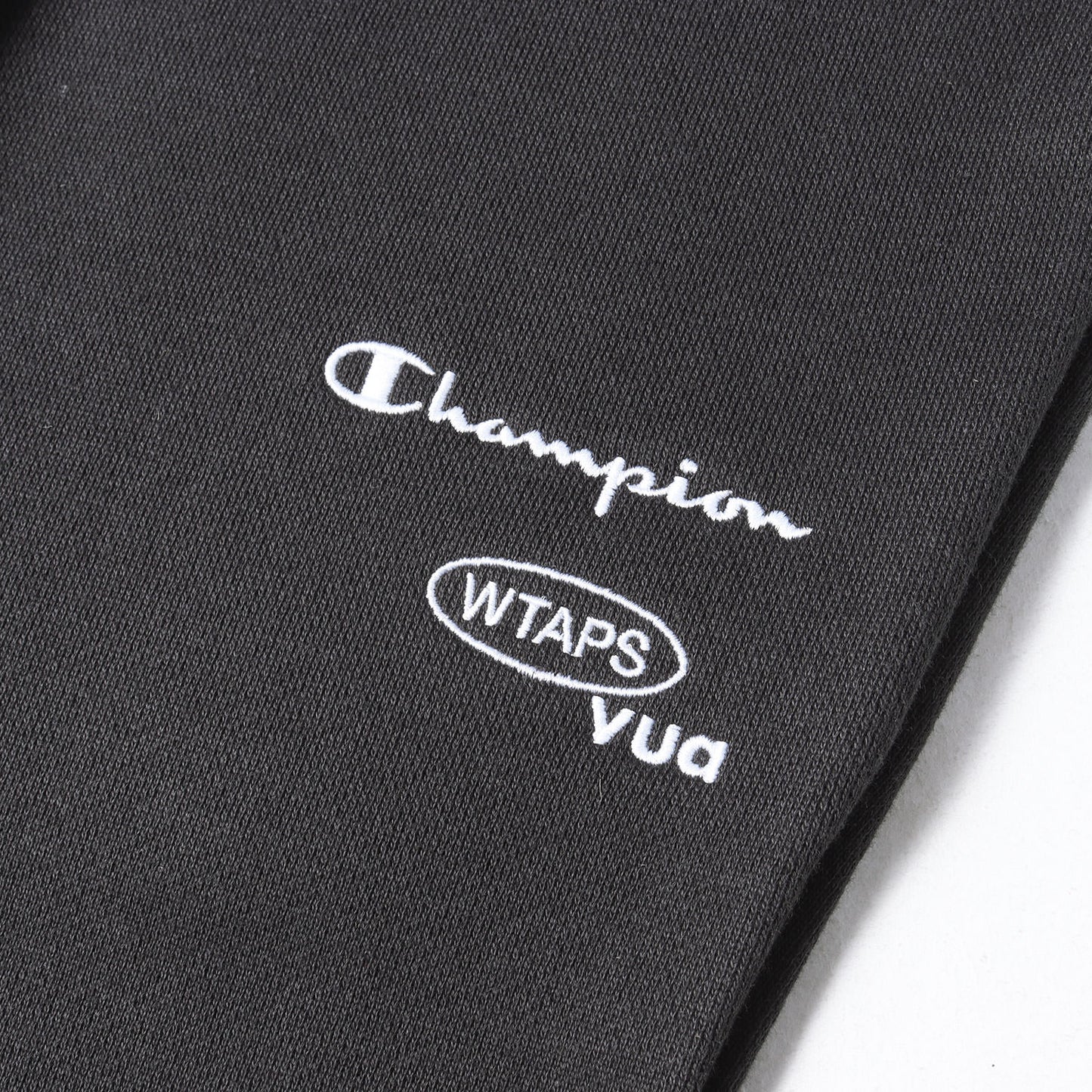 26SS x Champion スウェットパンツ (ACADEMY / TROUSERS / CTPL. CHAMPION)