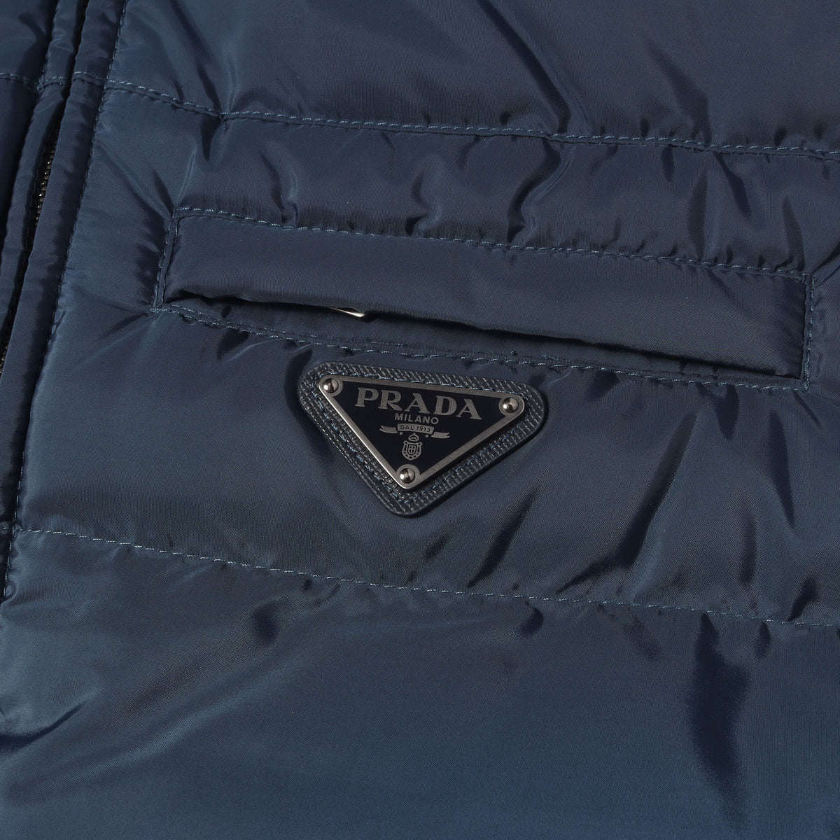 24AW トライアングルプレート ダウンベスト (Recycled Polyester Vest)