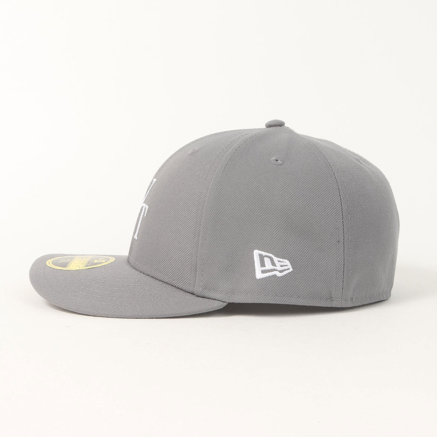 25AW × NEW ERA 59FIFTY ロゴ刺繍 ベースボールキャップ (Low Profile / Cap / Poly. Twill.)