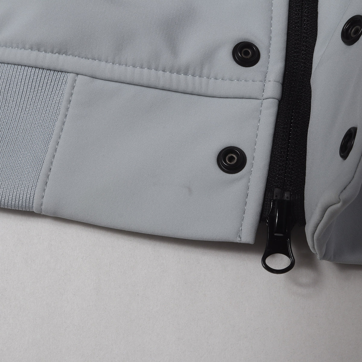24SS ストレッチ フーデッド ブルゾン (40227 LIGHT SOFT SHELL-R)