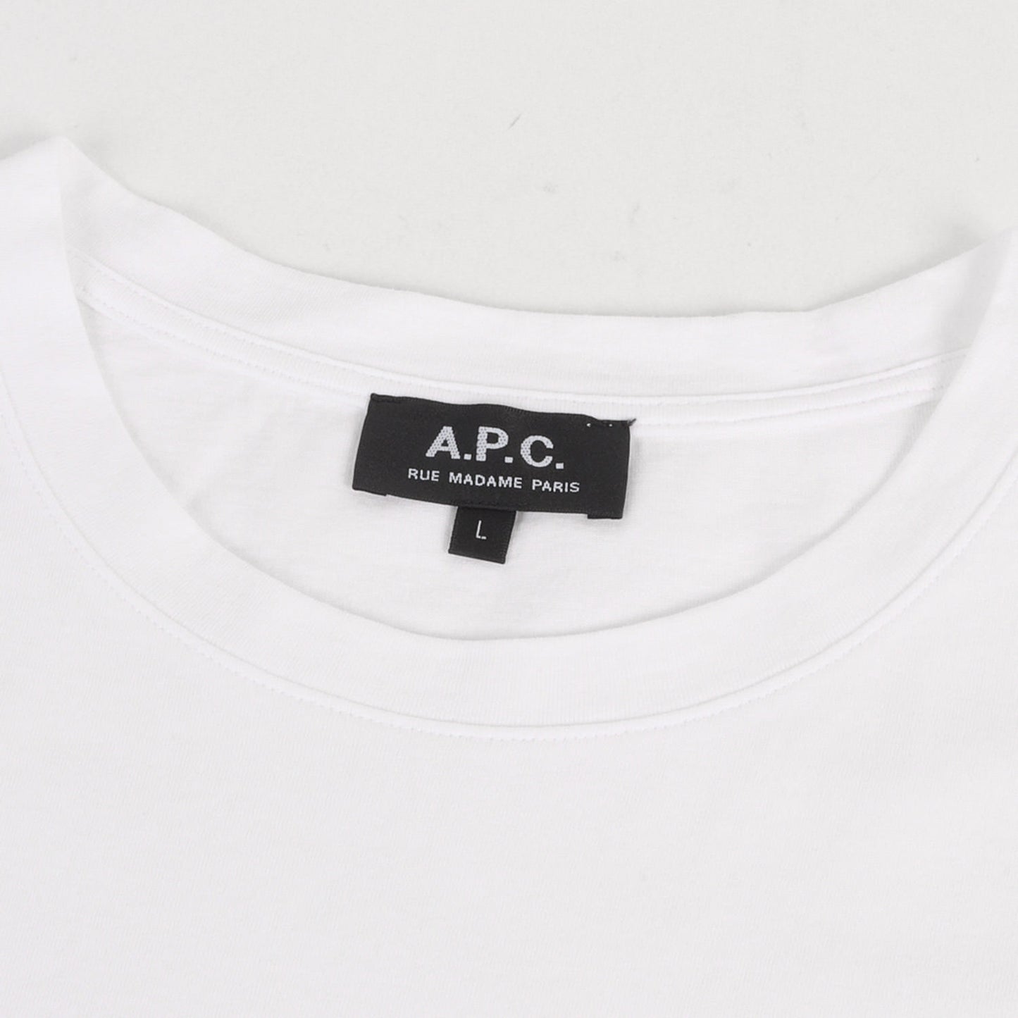 近年モデル リュ マダム ロゴ 刺繍 Ｔシャツ (T-SHIRT RUE MADAME HOMME) / MADE IN JAPAN