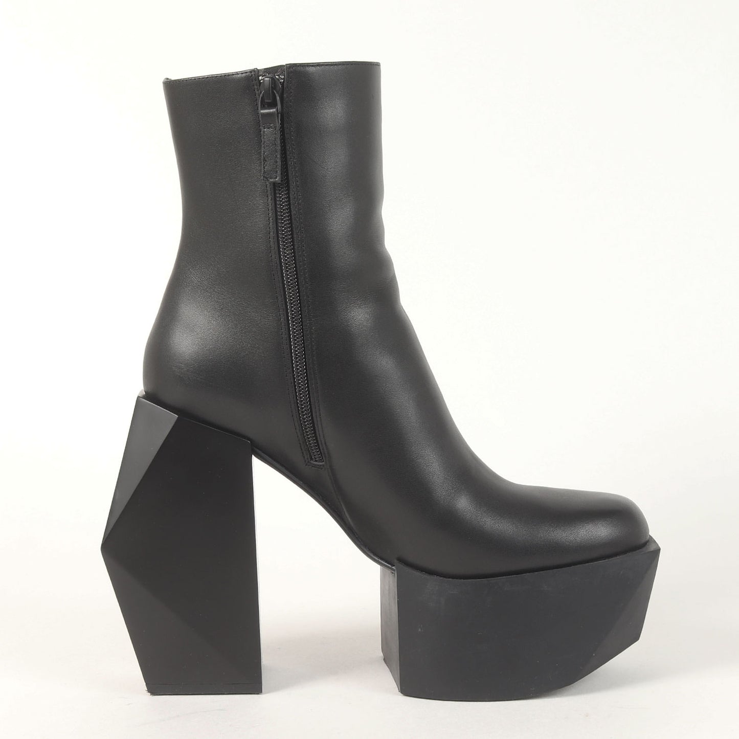 23AW Stage Boot (107530116)