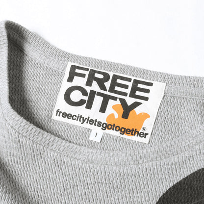 23AW グラフィック ロゴ サーマル 長袖 Tシャツ (FREECITY SIGN THERMAL LONG SLEEVE T)