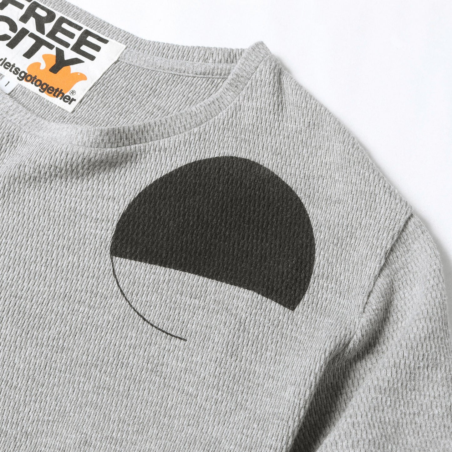 23AW グラフィック ロゴ サーマル 長袖 Tシャツ (FREECITY SIGN THERMAL LONG SLEEVE T)