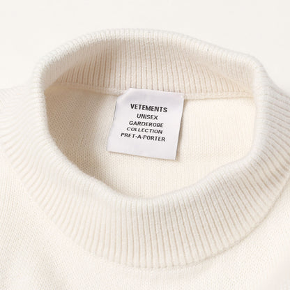 25SS パロディロゴ刺繍 モックネック ニット セーター (Single Logo Knit)