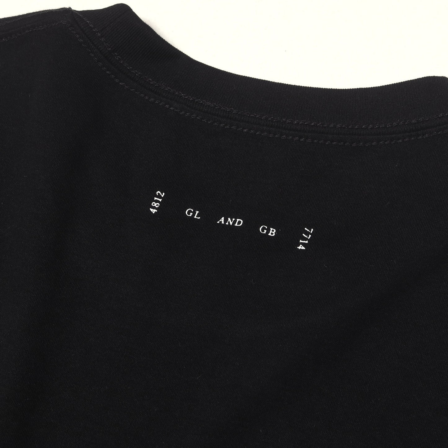 24SS エンブレム ロゴ Tシャツ