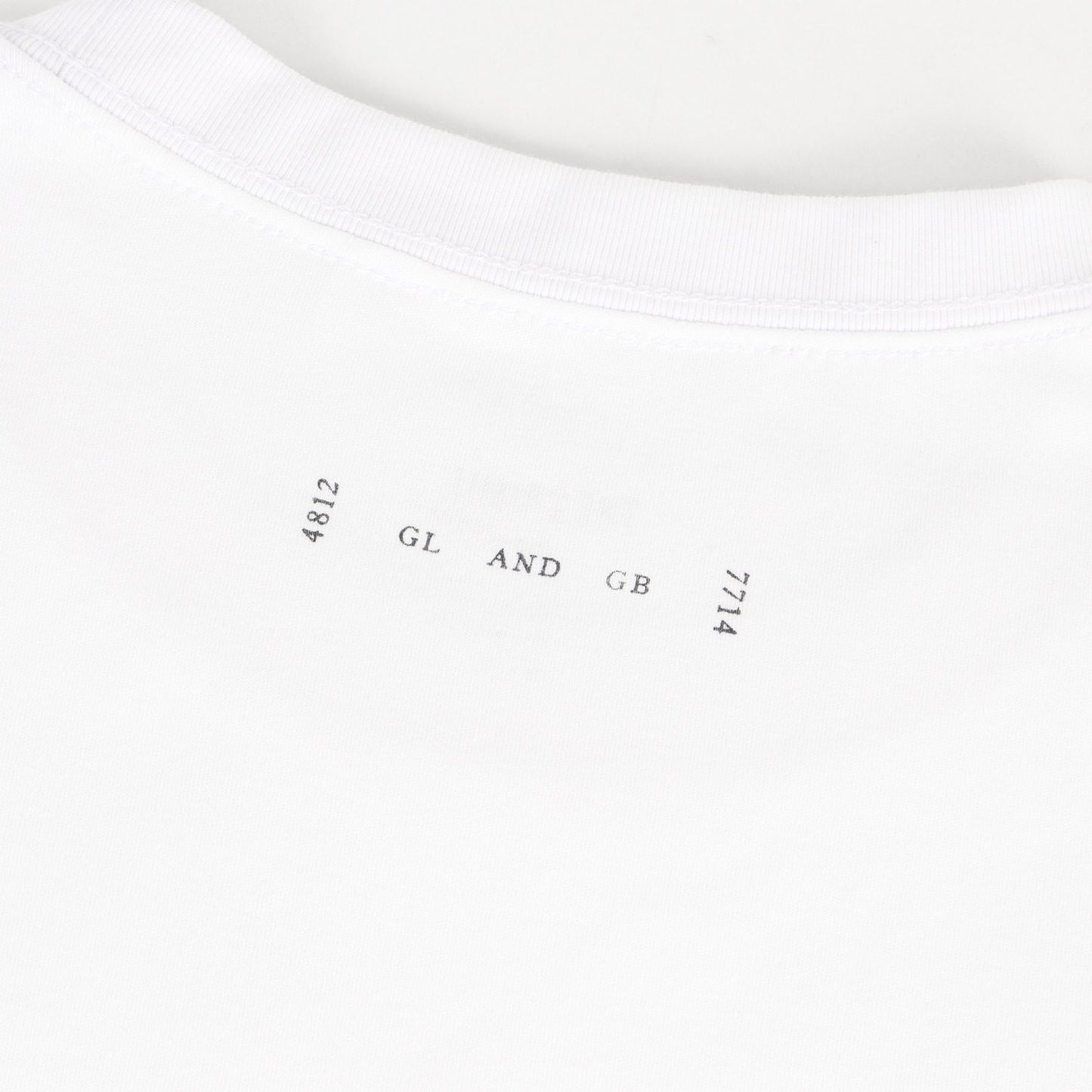 23SS ワンポイントロゴ 刺繍 Tシャツ