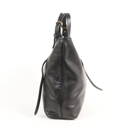 カーフレザー ショルダー トートバッグ (Bleeker Leather Small Hold All)