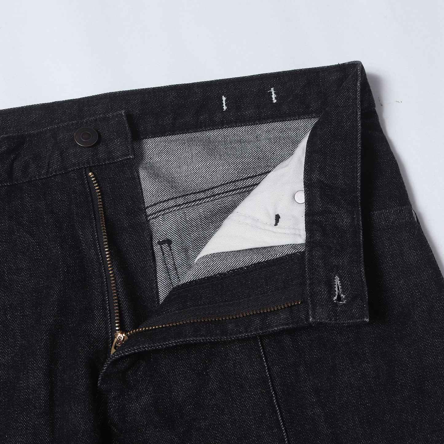20AW センターシーム デニムパンツ (TWISTED CREASE JEANS SLIM-FIT)