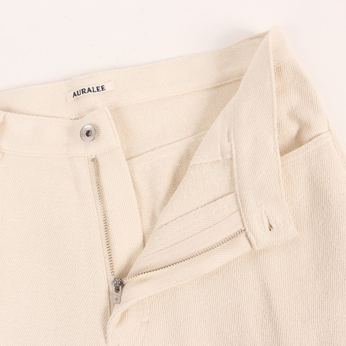 26SS シルクネップ カラーデニム パンツ (SILK NEP DENIM 5P WIDE PANTS)