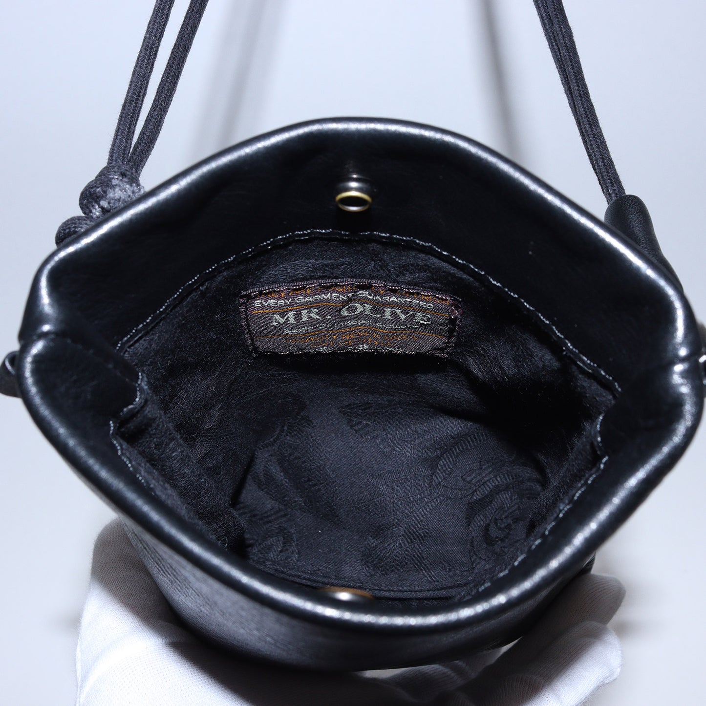現行モデル インパーマレザー ミニマル サコッシュ (IMPERMA-LEATHER / TINY SACOCHE)
