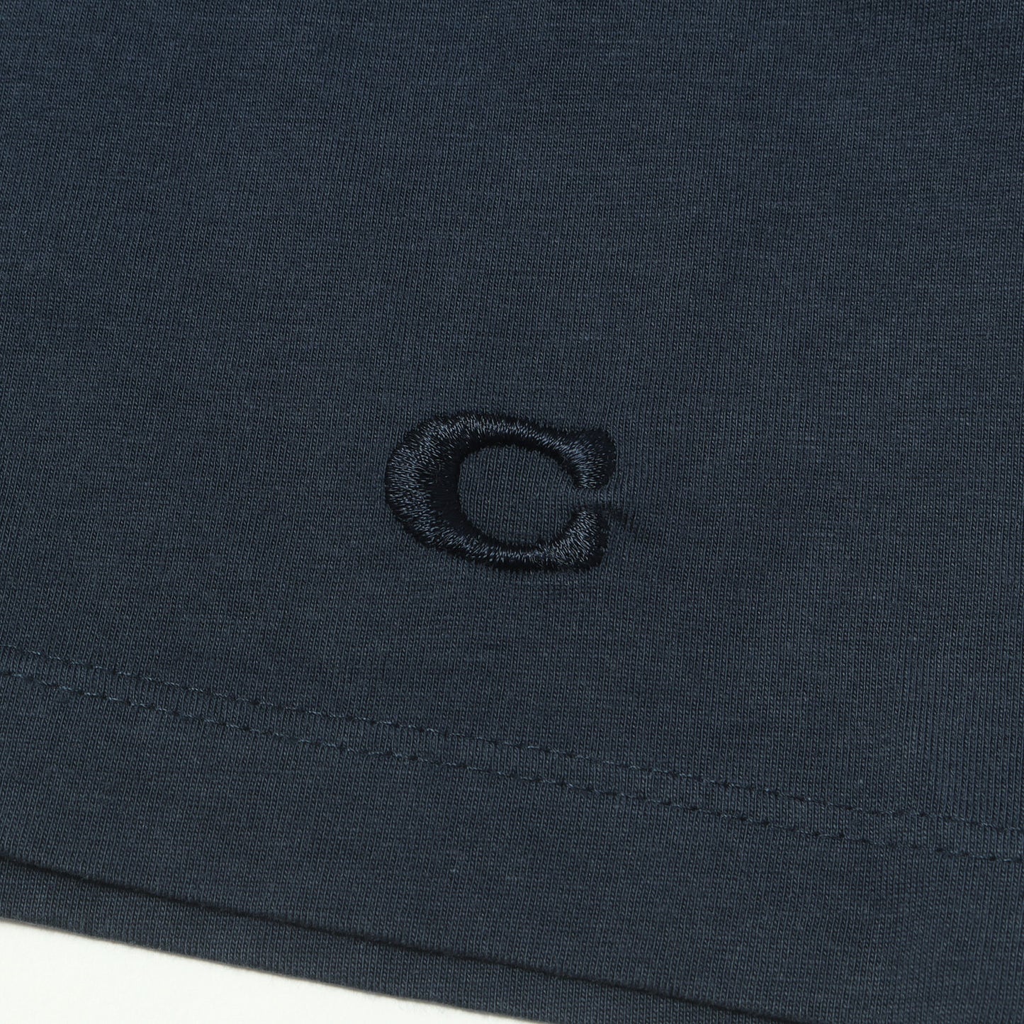 フラワー刺繍 ロゴ Tシャツ