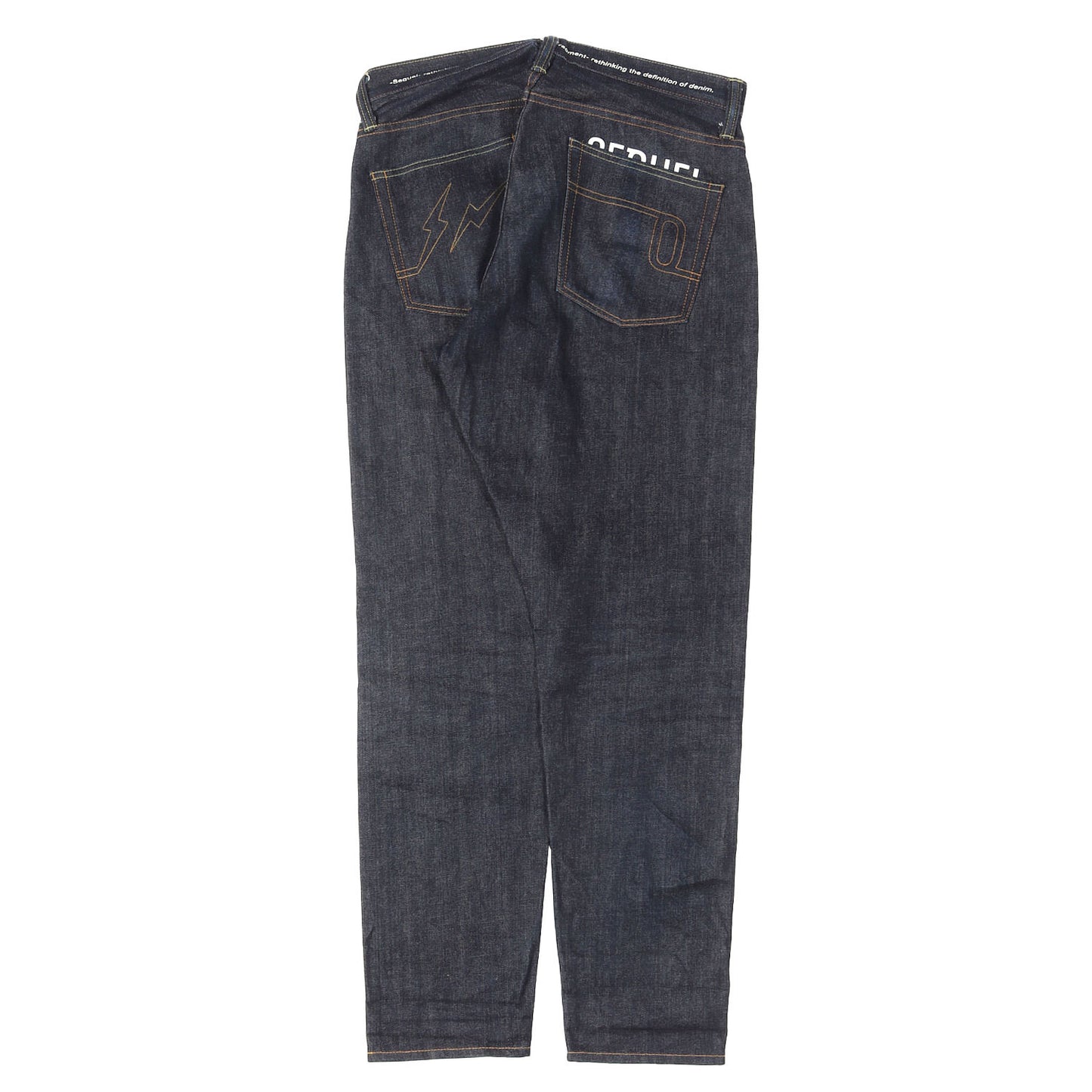 × fragment design テーパード リジッド デニムパンツ