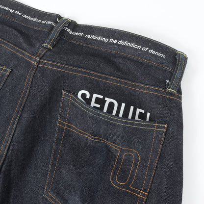 × fragment design テーパード リジッド デニムパンツ