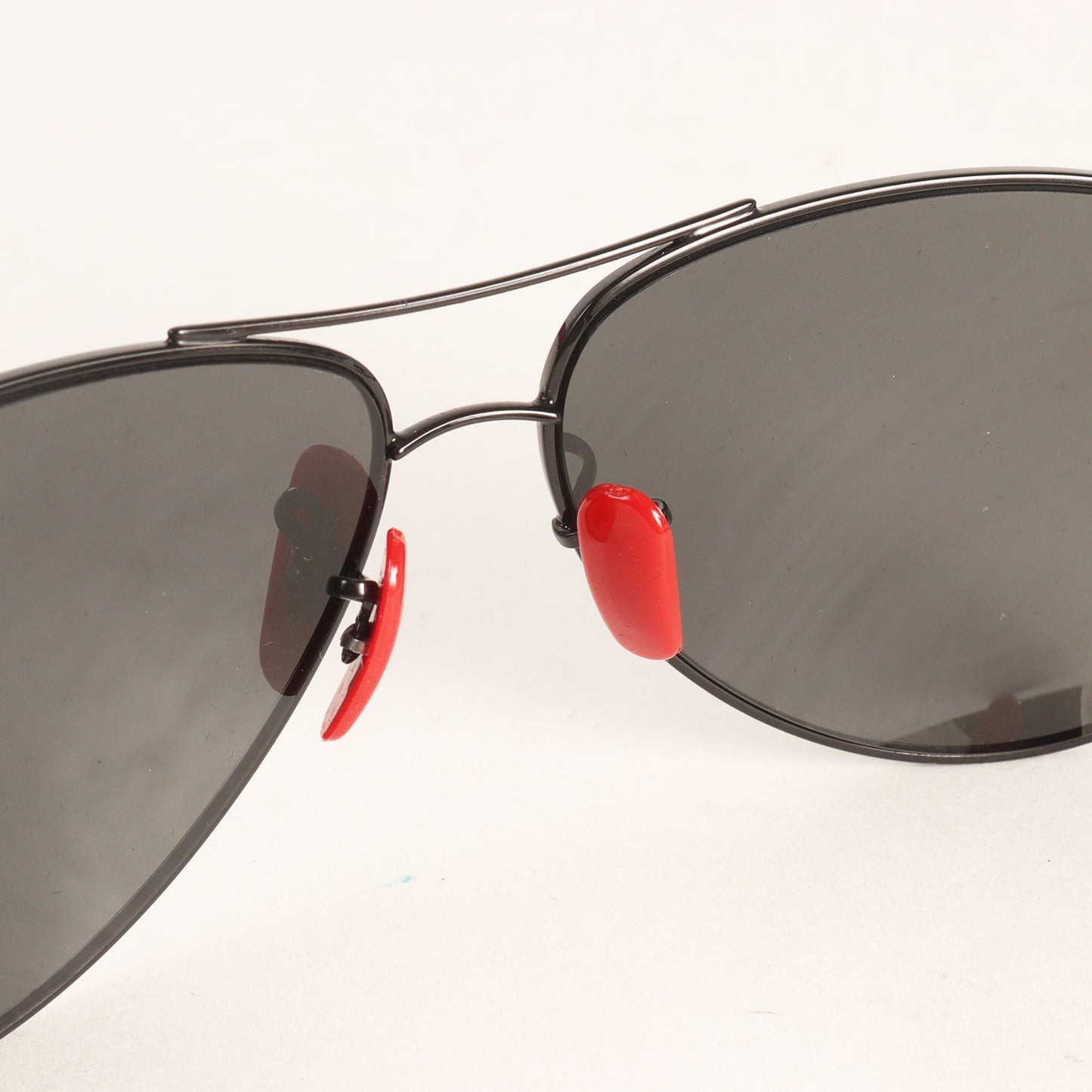 × Scuderia Ferrari Collection ミラーレンズ アビエイター サングラス