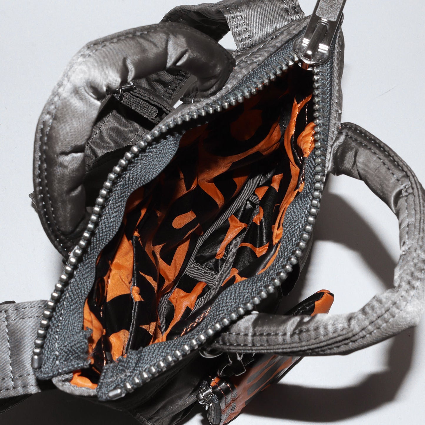 24SS × PORTER TANKER 2WAY ヘルメットバッグ (HELMET BAG XS)