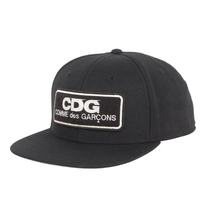 エンブレム刺繍 ベースボール キャップ (CDG CAP / CDG COMME des GARÇONS EMBLEM)
