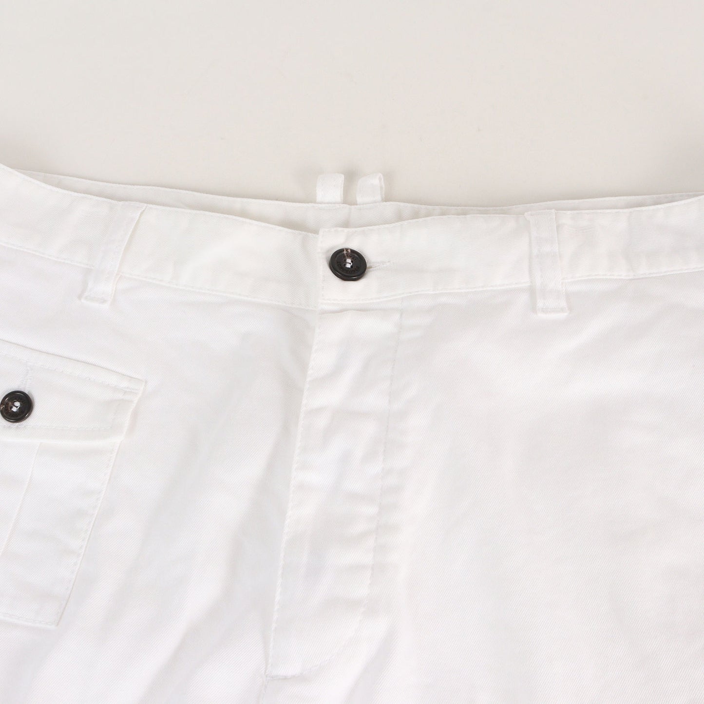 スリムテーパード ストレッチ チノパンツ (Cotton-Blend Trousers)