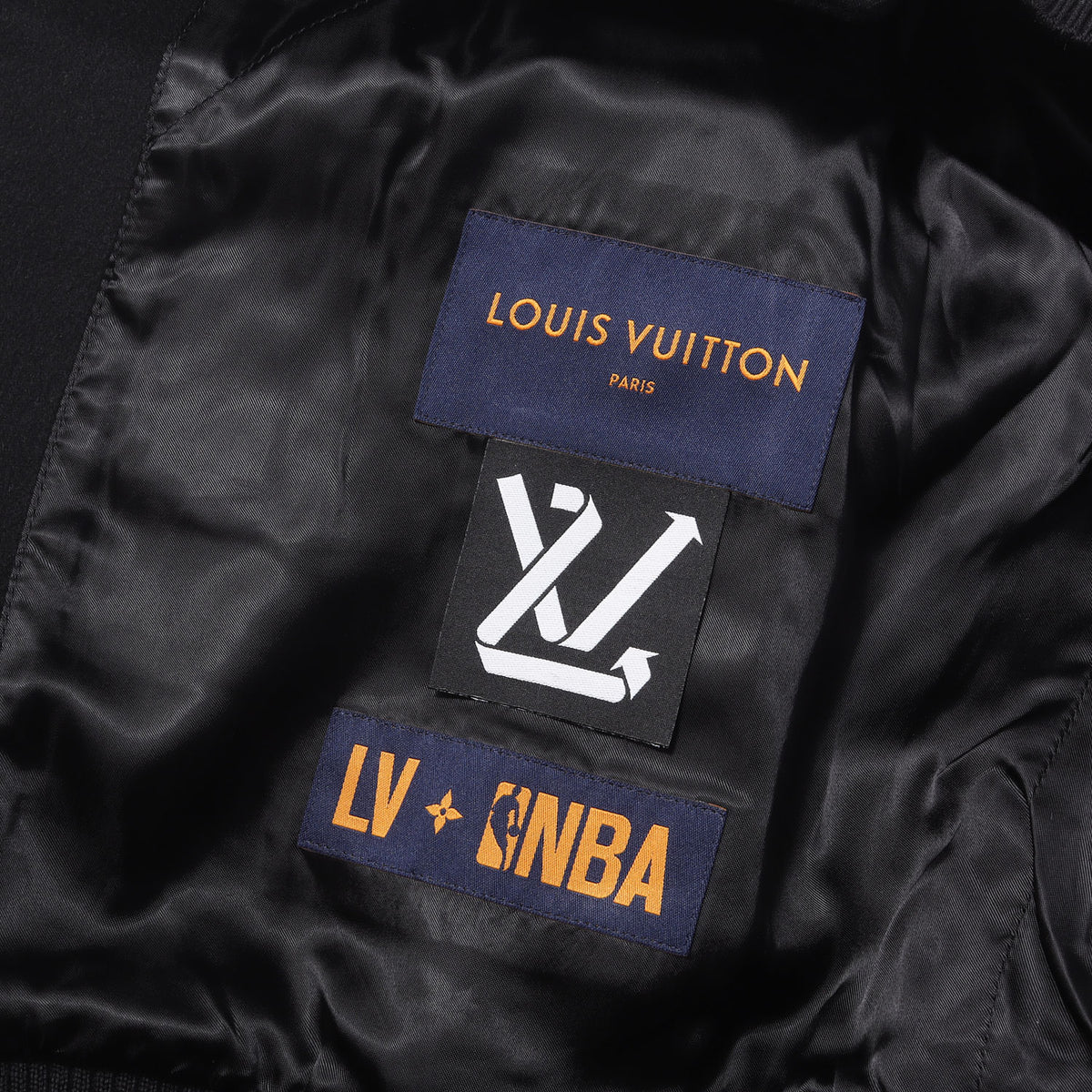 21SS × NBA ロゴ エンボス バーシティ ジャケット (Louis Vuitton x NBA Leather Basketball Jacket)