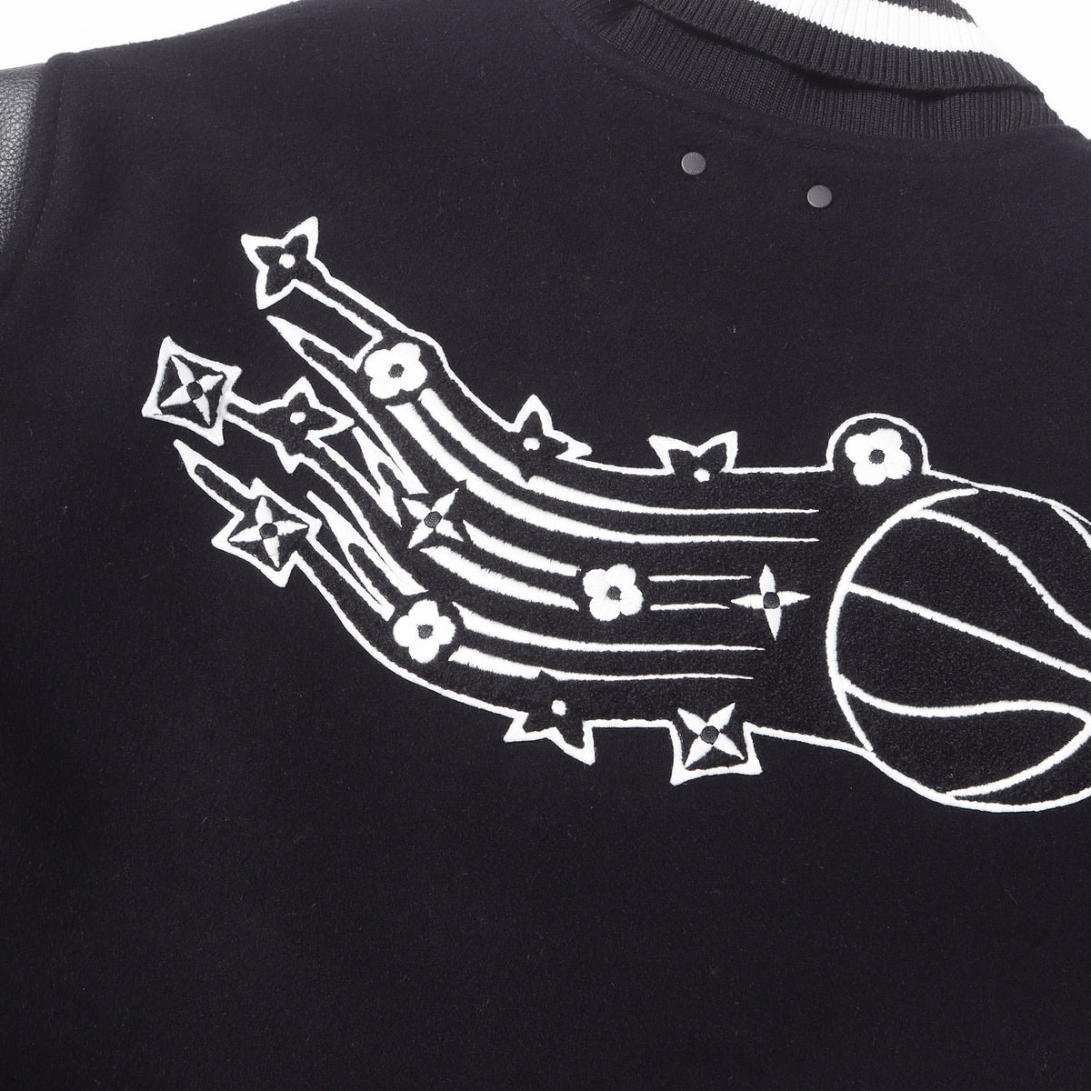21SS × NBA ロゴ エンボス バーシティ ジャケット (Louis Vuitton x NBA Leather Basketball Jacket)