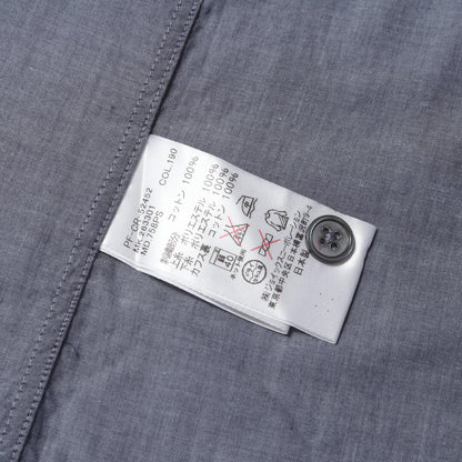 ライン刺繍 シャンブレー ドレス シャツ (EMBROIDERED-LINE CHAMBRAY SHIRT)