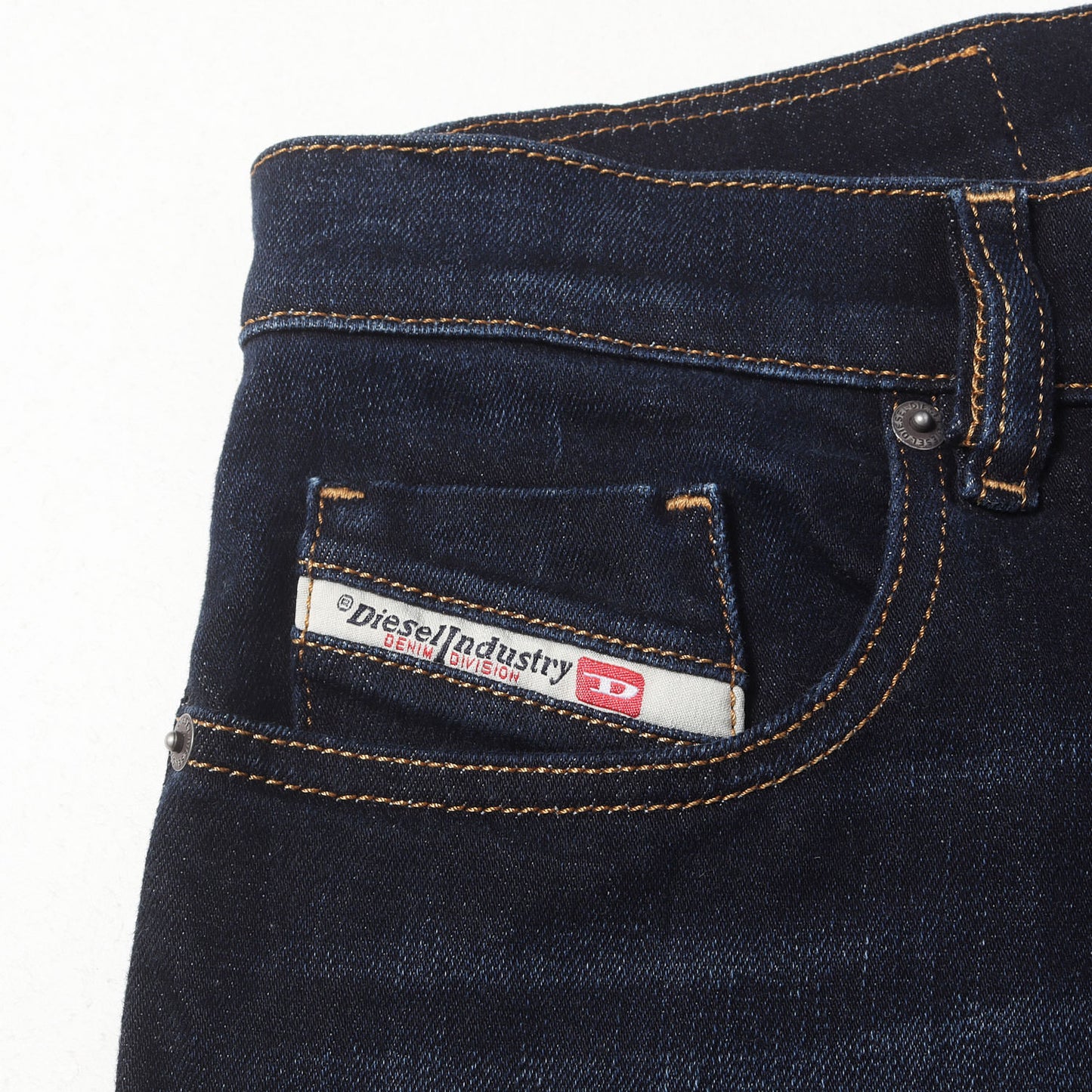 25AW スリム ストレッチデニム パンツ (2019 D-STRUKT)