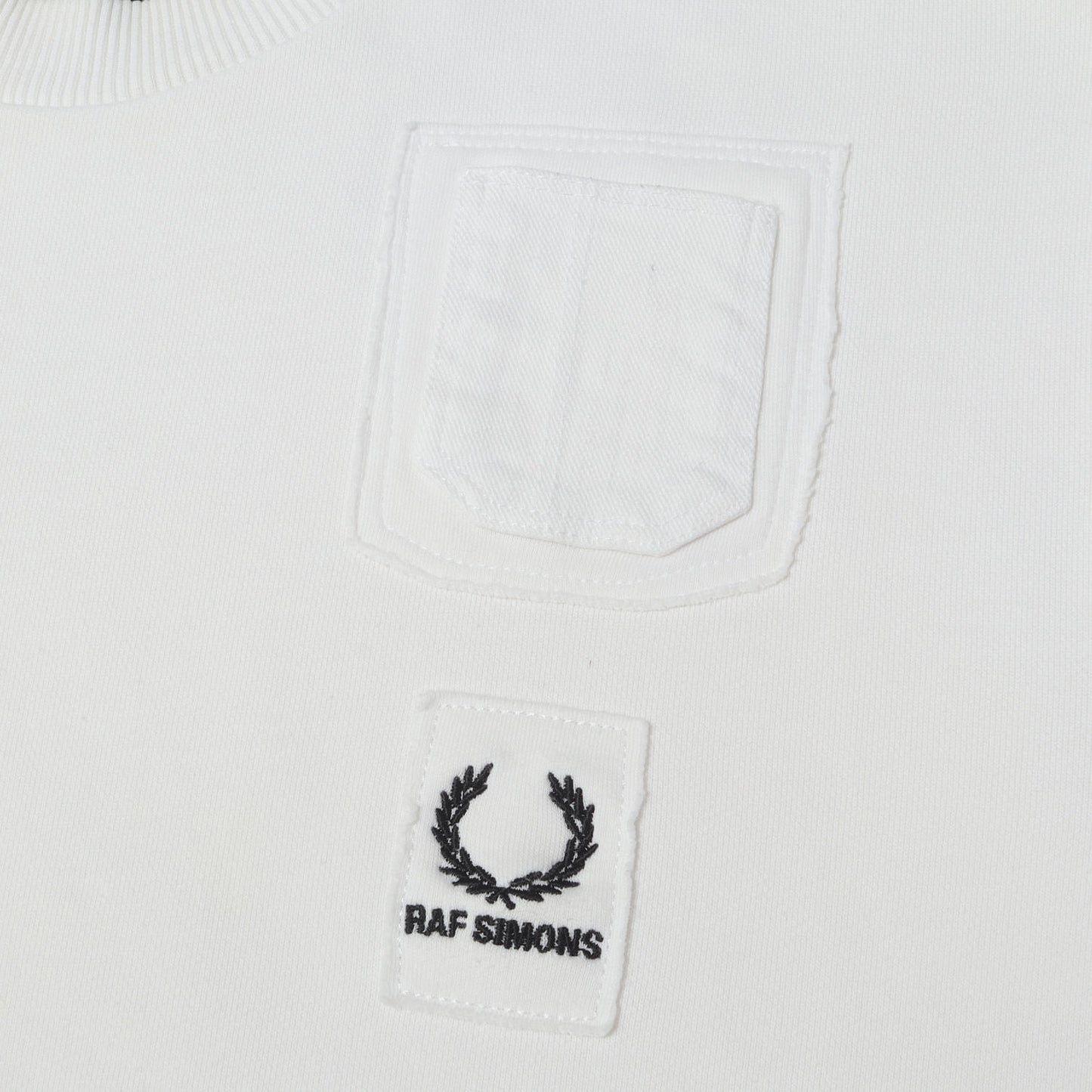 × FRED PERRY スウェット トレーナー (Denim Pocket Sweatshirt)