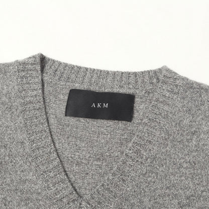 Vネック カシミヤニット セーター (CASHMERE STANDARD V-NECK KNIT)
