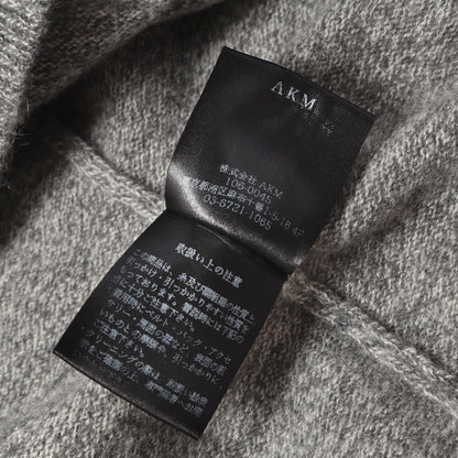 Vネック カシミヤニット セーター (CASHMERE STANDARD V-NECK KNIT)