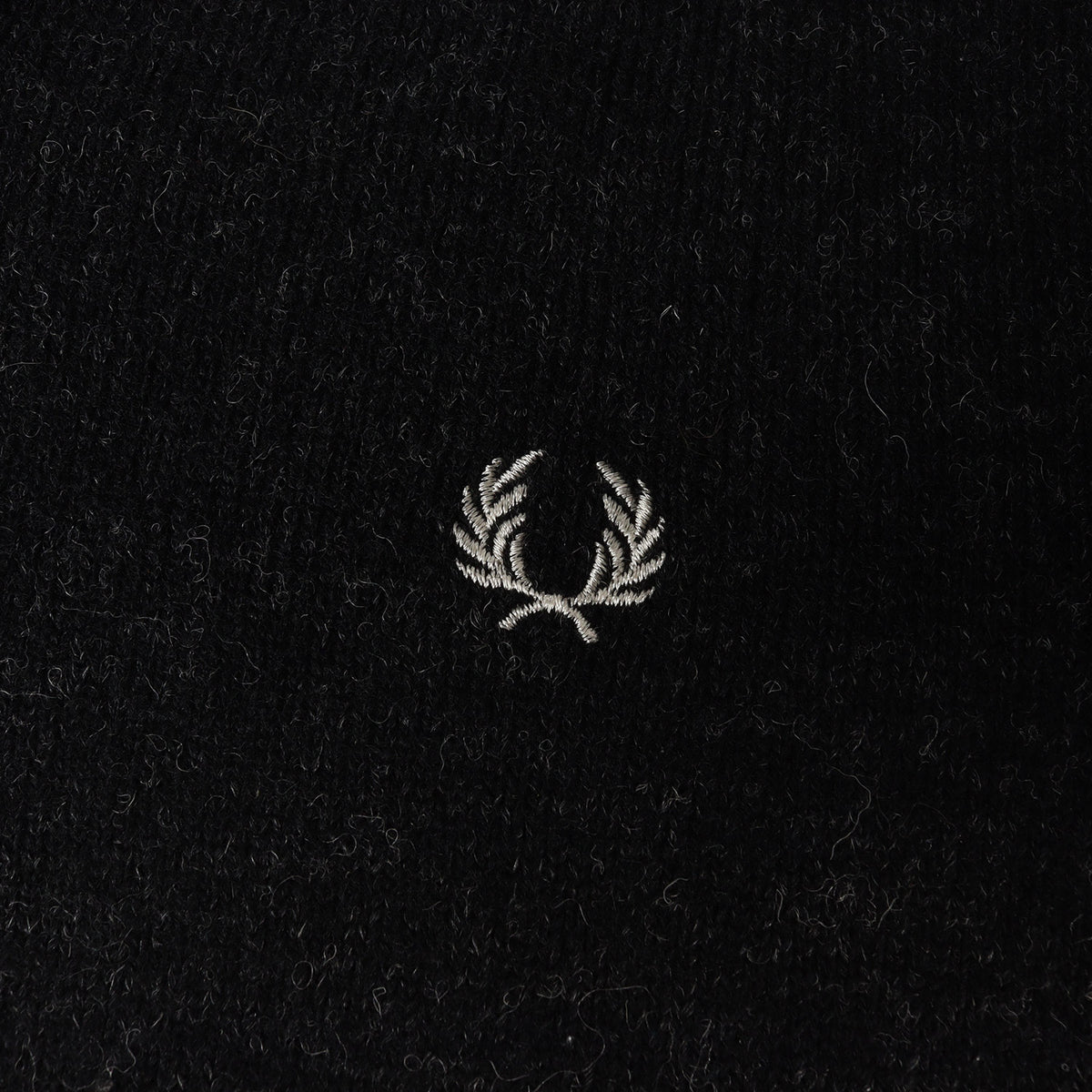 ローレル 刺繍 Vネック ニット セーター
