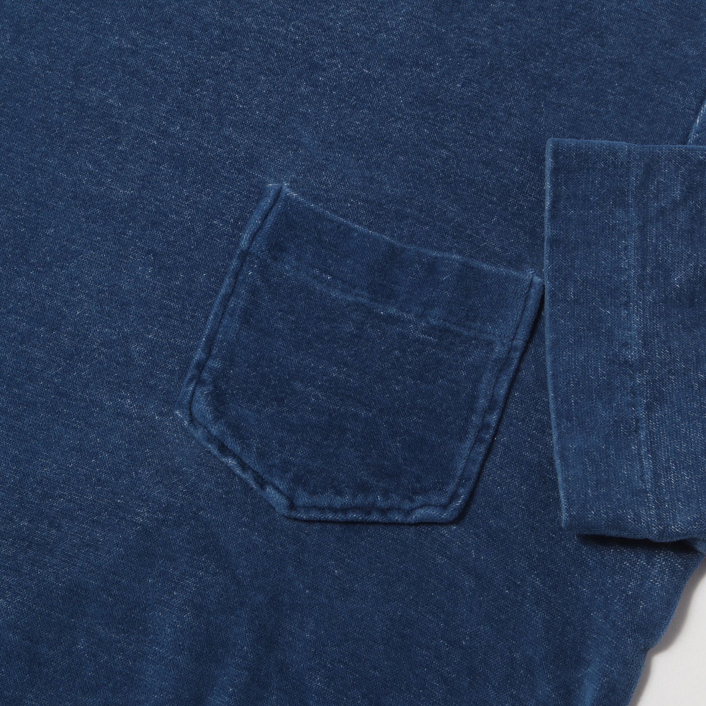 シルキーベロア ポケット Tシャツ / MADE IN ITALY