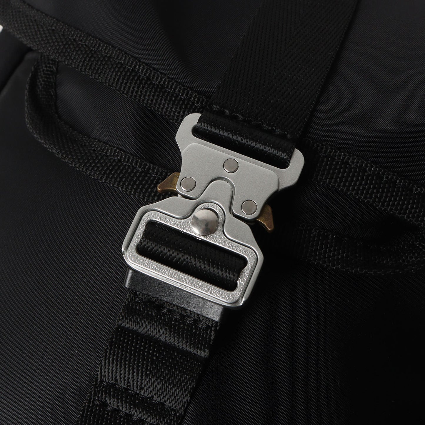 現行モデル ローラーコースター ショルダーバッグ (Hunting shoulder bag)