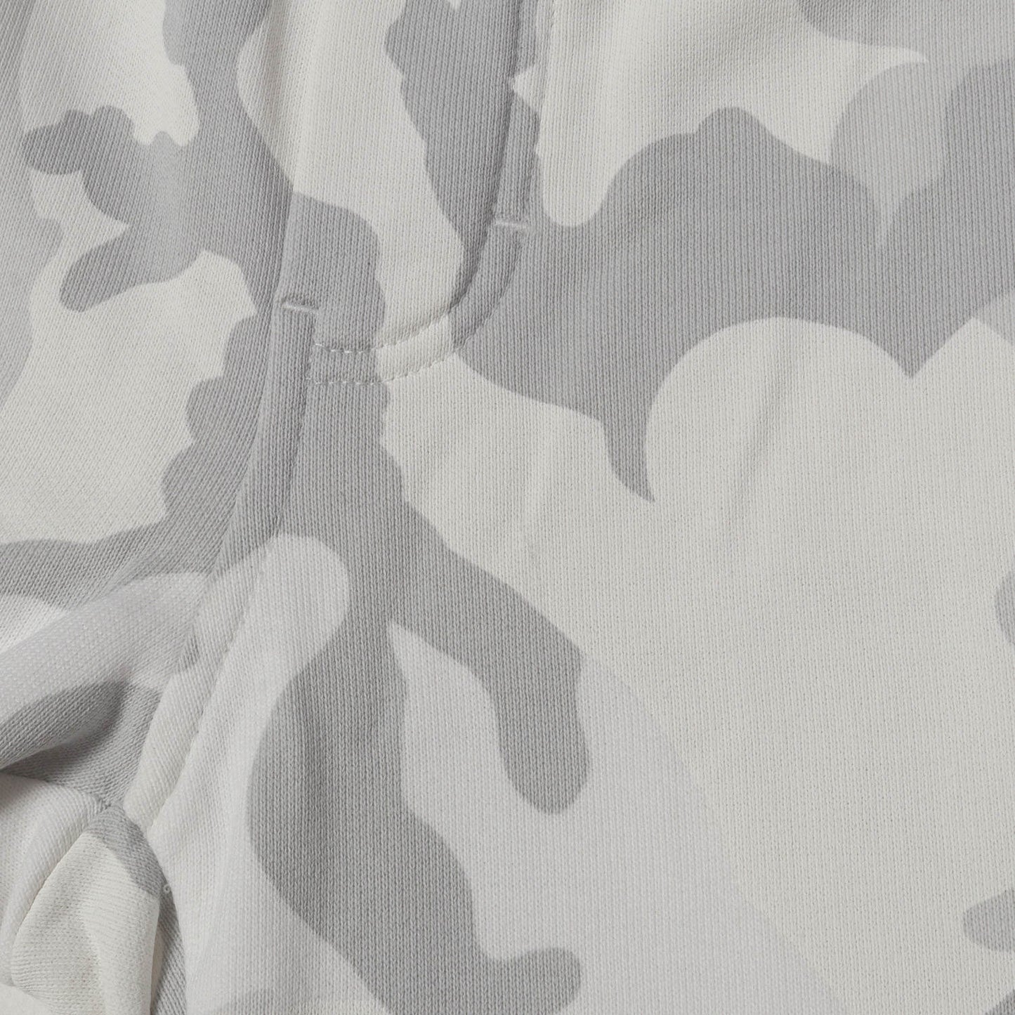 22SS ツータック カモ カーゴ ショート パンツ (Jersey jogging shorts with logo tag)