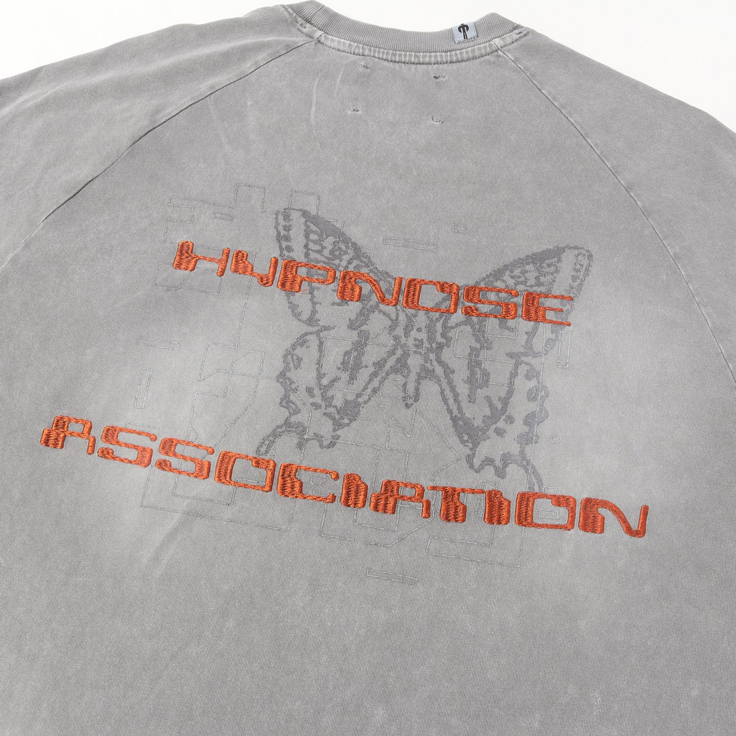 25SS × Hypnose Association ガーメントダイ グラフィック ロゴ 刺繍 Tシャツ (WING LOGO TEE)