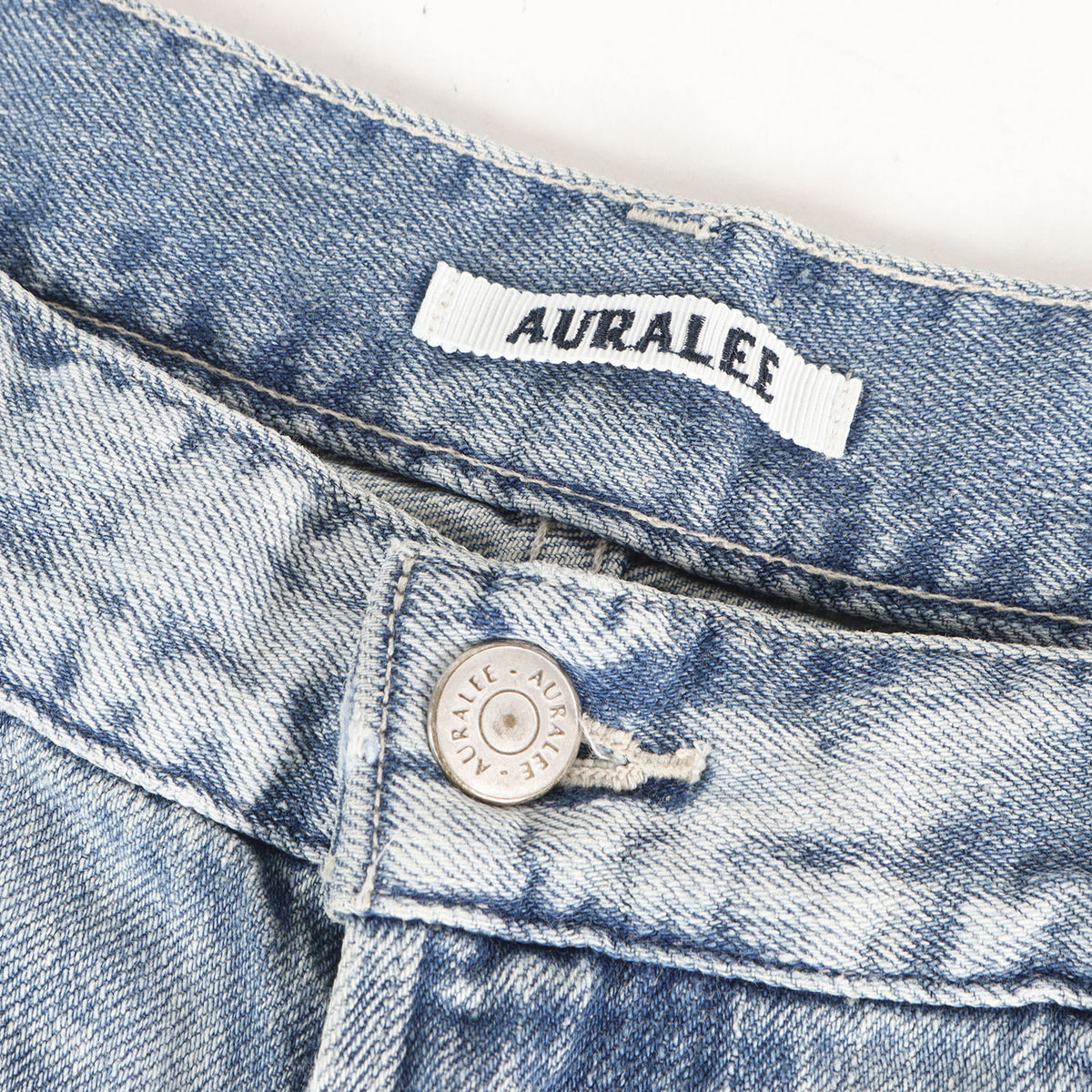 26SS ダメージ加工 ワイド セルビッジデニム パンツ (FADED SELVEDGE LIGHT DENIM WIDE PANTS)