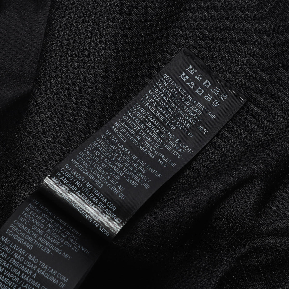 24SS ロゴ刺繍 ナイロン トラックジャケット (3B SPORTS ICON OFF SHOULDER TRACKSUIT)
