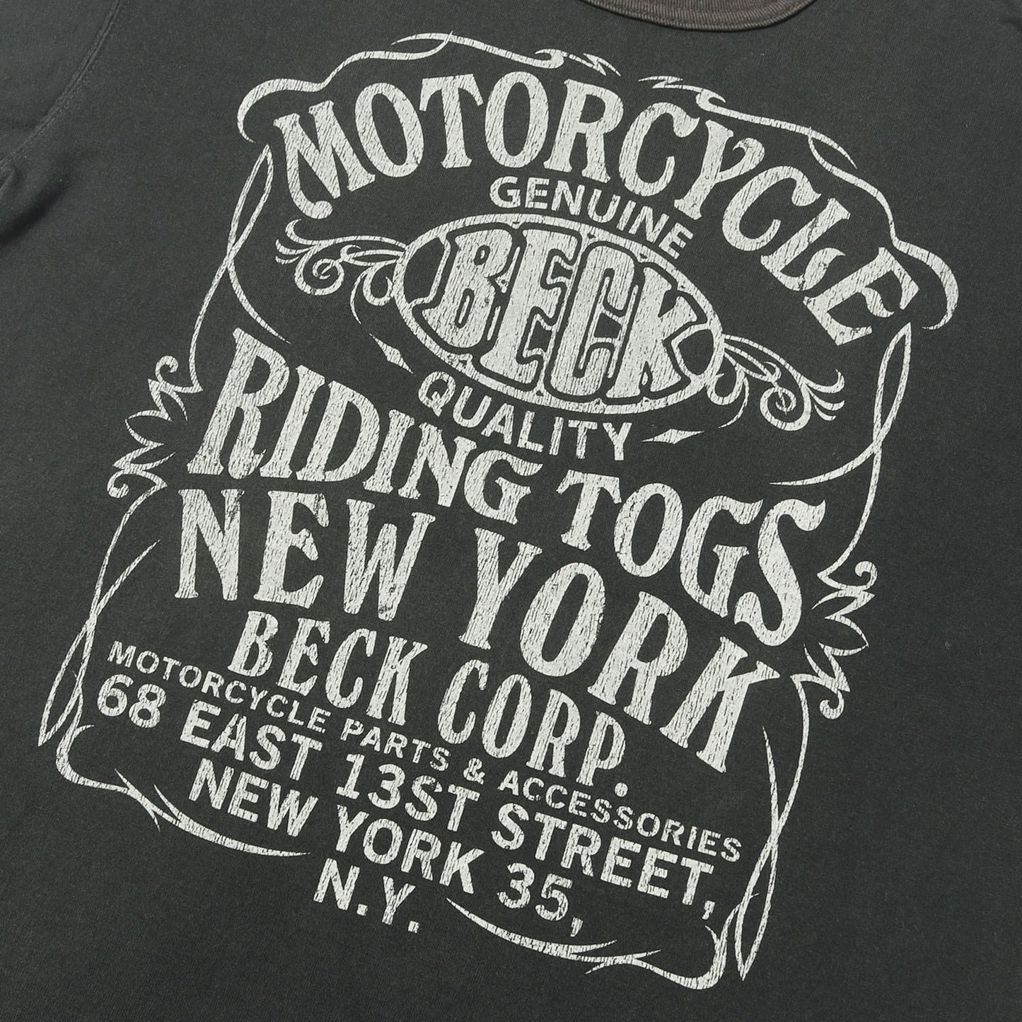 × BECK グラフィックロゴ リンガーネック Tシャツ