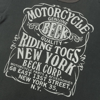× BECK グラフィックロゴ リンガーネック Tシャツ