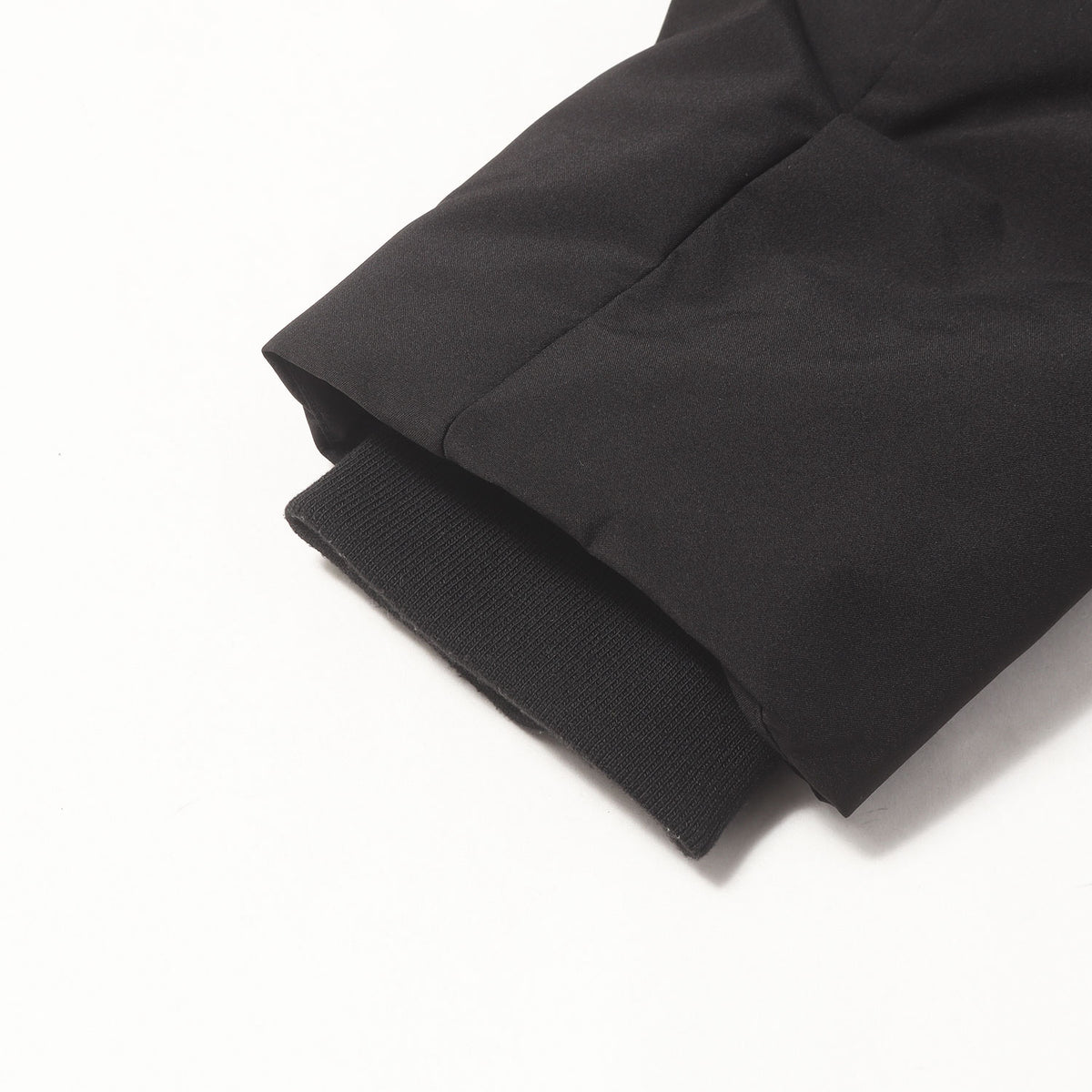 24AW WEB限定 オールウェザー SORONA 中綿 フード ブルゾン