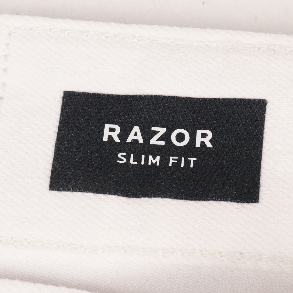 ヴィンテージ加工 スリム テーパード デニム パンツ (RAZOR SLIM FIT)