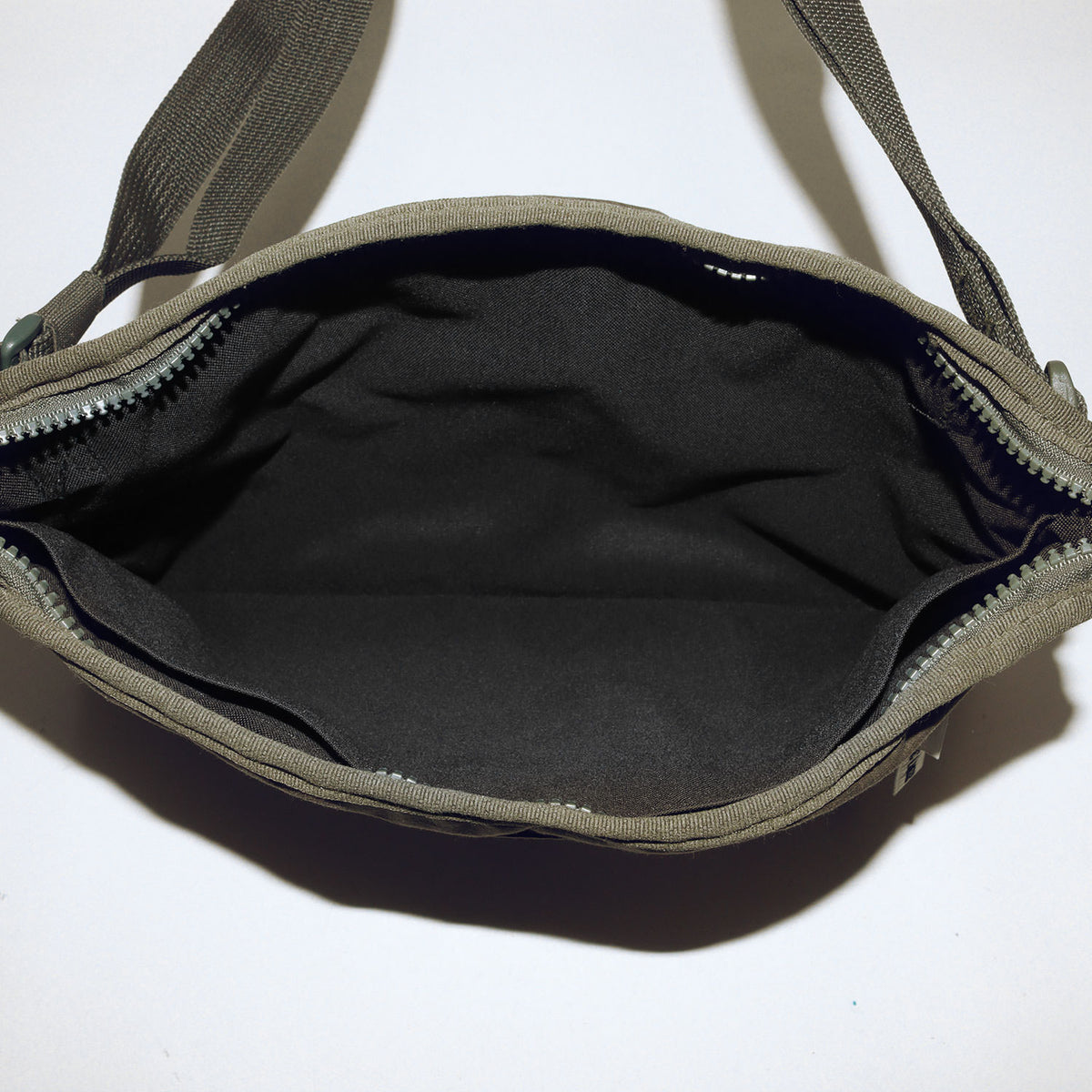 × ArkAir ロゴワッペン リップストップ ショルダーバッグ