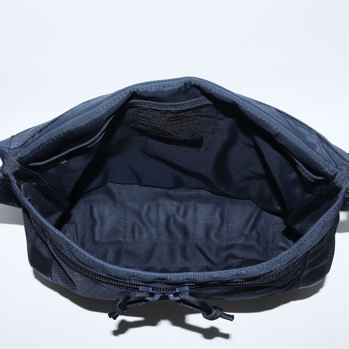 BEAMS PLUS 別注 フリート メッセンジャーバッグ (FLEET MESSENGER BAG)