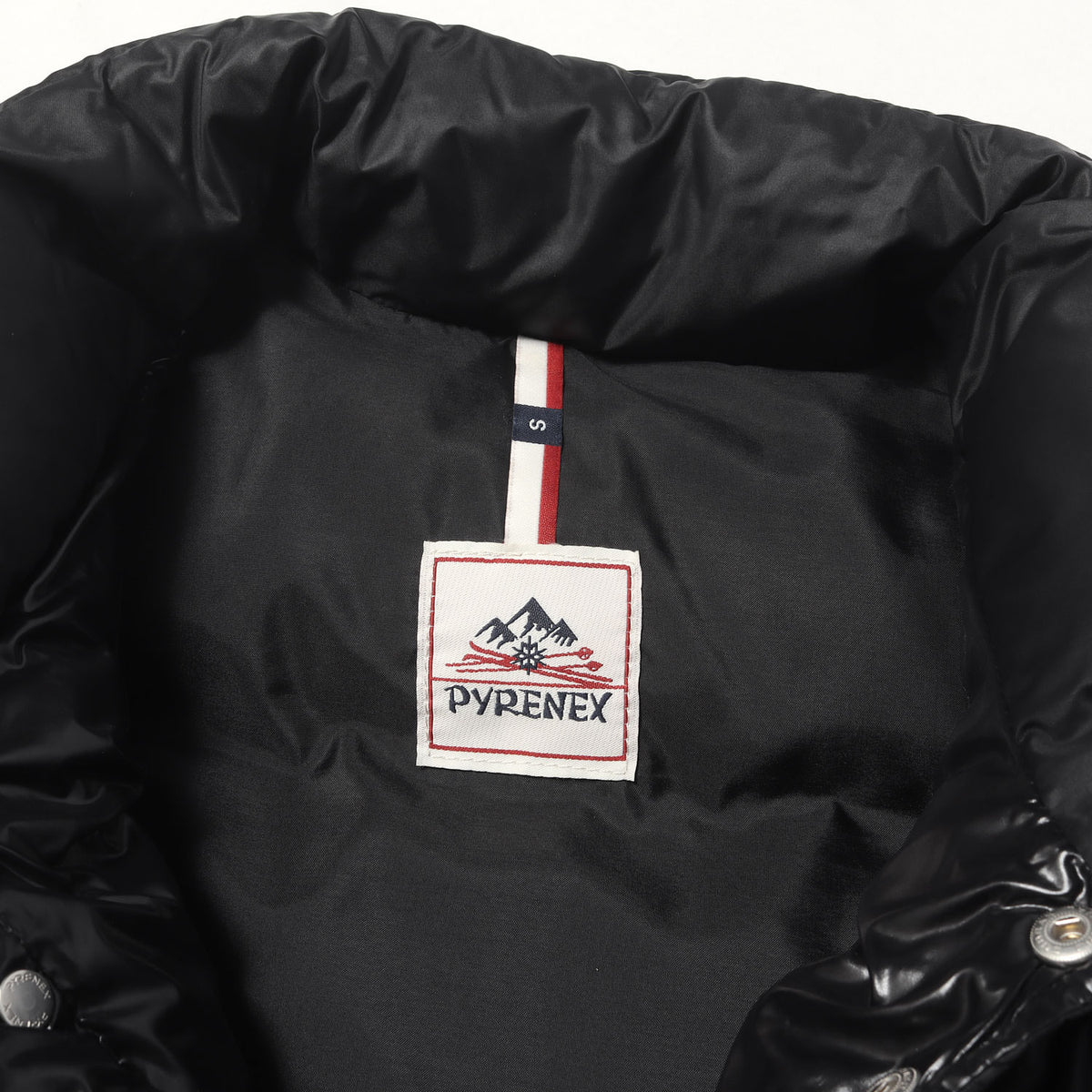 オワザン シャイニー ダウンベスト (Oisans Vest)